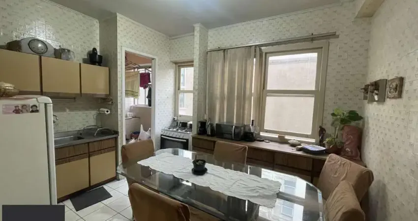 Apartamento 3 quartos com elevador no centro de Porto Alegre para Comprar