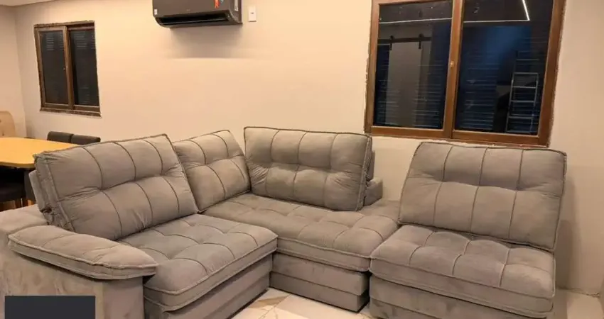 Casa com 3 quartos à venda na Avenida Uirapuru, 61, Jardim Carvalho, Porto Alegre