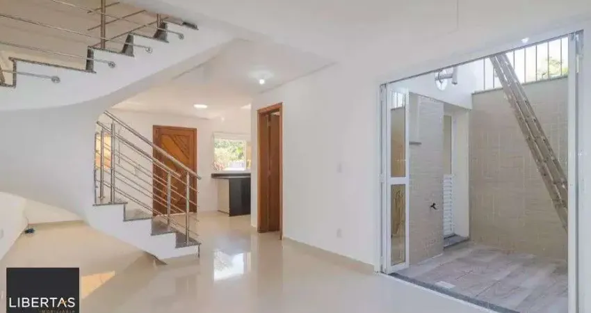 Casa em condomínio com churrasqueira, terraço, no bairro Partenon