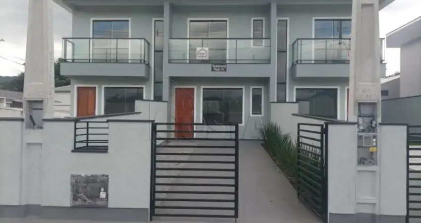 Casa em condomínio fechado com 2 quartos à venda na Avenida Nielsen Ubiratan Delfino Jóse, 800, Bela Vista, Palhoça