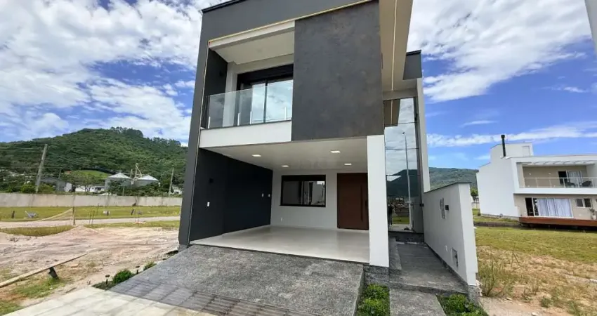 Casa com 3 quartos à venda na Avenida Deltaville, Deltaville, Biguaçu