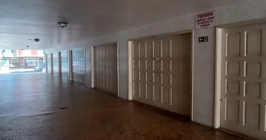 2 dormitórios com dependencia completa de serviço e vaga privativa fechada!