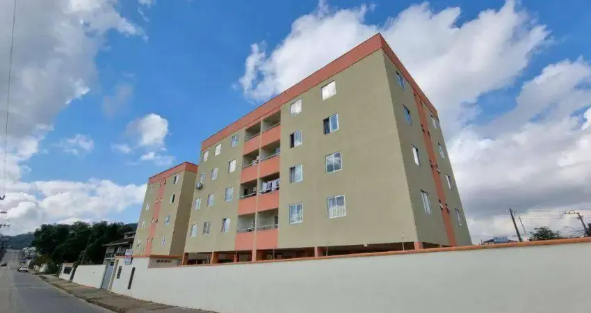 Apartamento com 3 dormitórios para alugar, 68 m² por R$ 1.900 + taxas/mês - Bom Retiro - Joinville/SC