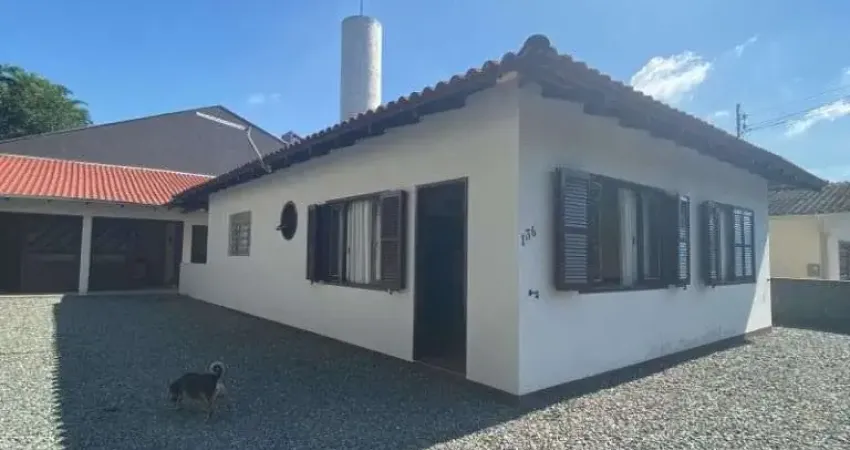 Casa com 3 dormitórios à venda, 151 m² por r$ 650.000,00 - santo antônio - joinville/sc