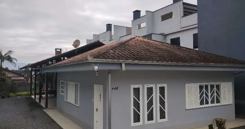 Casa com 3 dormitórios à venda, 133 m² por r$ 780.000,00 - bom retiro - joinville/sc