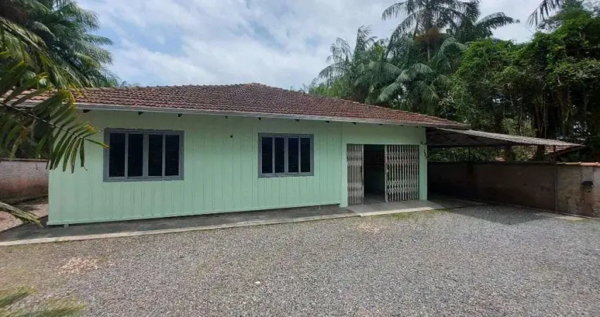 Casa com 3 dormitórios para alugar, 190 m² por r$ 2.500 + taxas/mês - bom retiro - joinville/sc