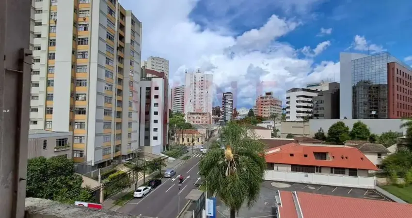 Apartamento para Venda em Curitiba, Centro Cívico, 4 dormitórios, 2 banheiros, 1 vaga