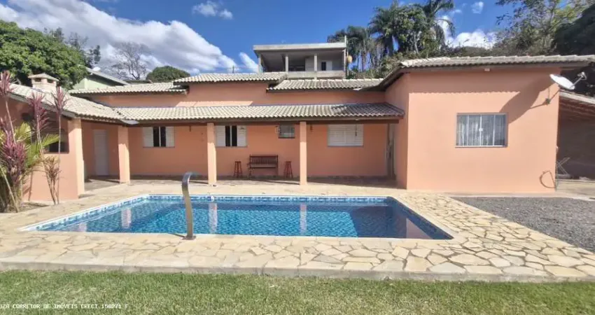 Chácara para Venda em Pinhalzinho, Zona Rural, 3 dormitórios, 1 suíte, 3 banheiros, 1 vaga