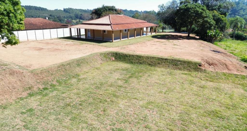 Chácara para Venda em Pinhalzinho, Zona Rural, 3 dormitórios, 2 suítes, 3 banheiros, 2 vagas
