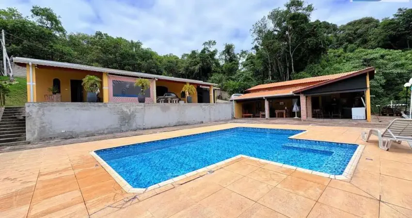 Chácara para Venda em Pinhalzinho, Bairro do Areal, 4 dormitórios, 2 suítes, 4 banheiros, 3 vagas