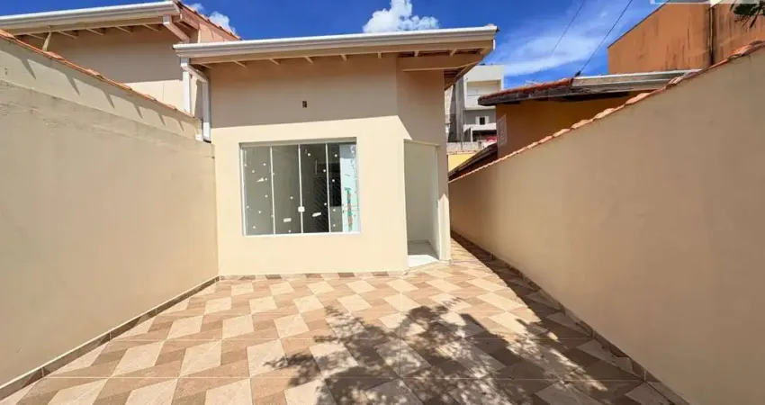 Casa para Venda em Pinhalzinho, Residencial Altos do Pinhal, 2 dormitórios, 1 suíte, 2 banheiros, 2 vagas