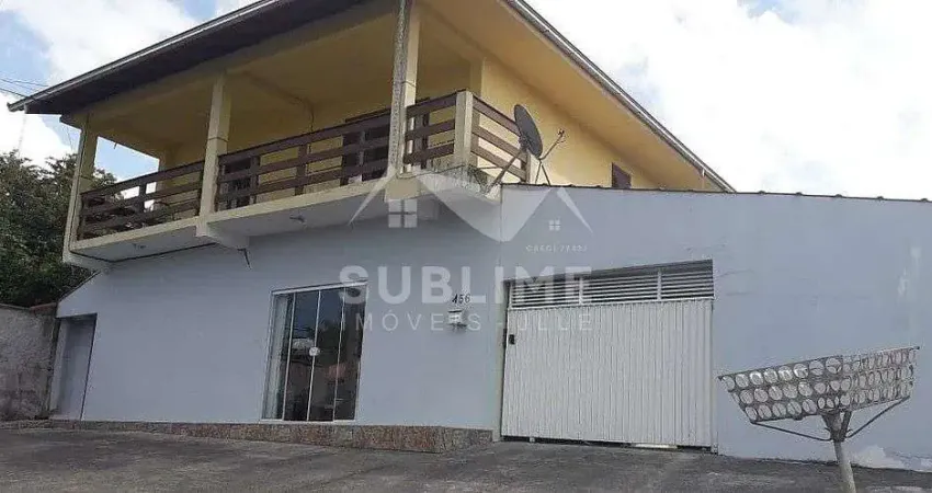 Casa com 2 quartos à venda na Vila Nova, Joinville