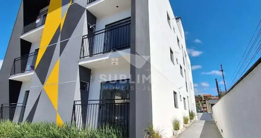 Apartamento com suite e 2 vagas de garagem bairro Bom Retiro