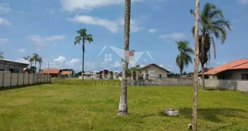 Terreno à venda na Praia do Ervino, São Francisco do Sul 