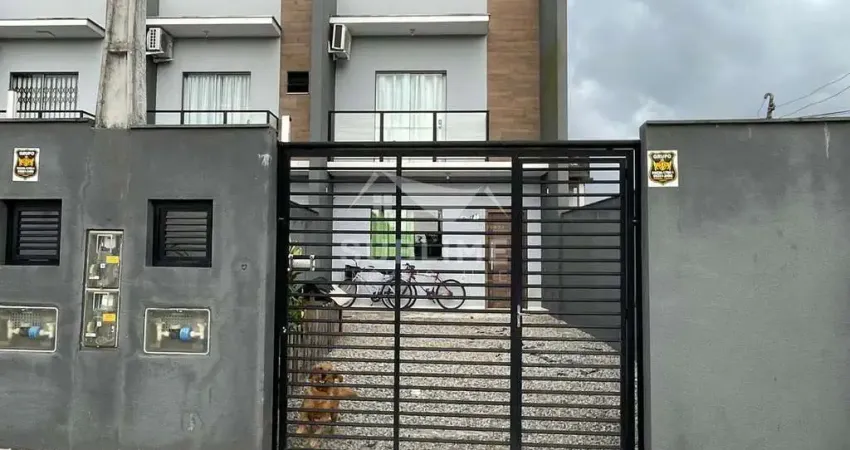 Casa com 3 quartos à venda no Iririú, Joinville 