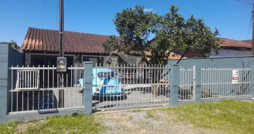 Casa com 3 quartos à venda no Paranaguamirim, Joinville