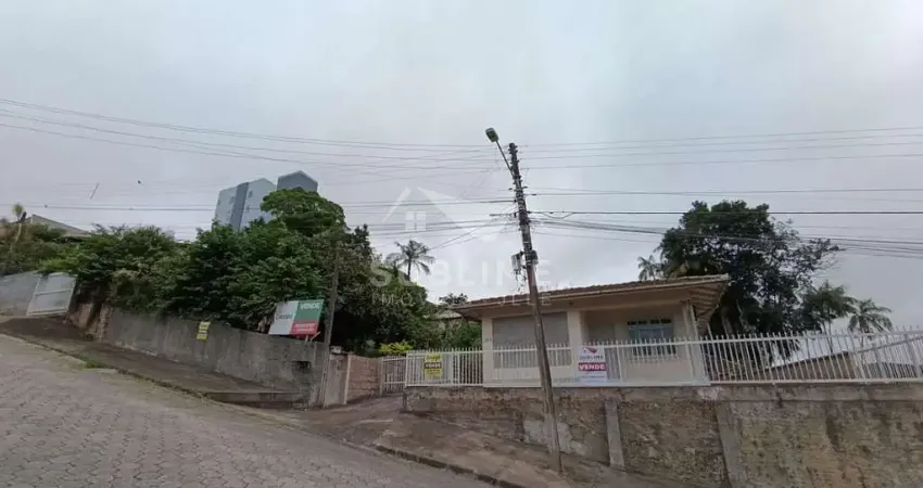 Casa com 4 quartos à venda no Floresta, Joinville 
