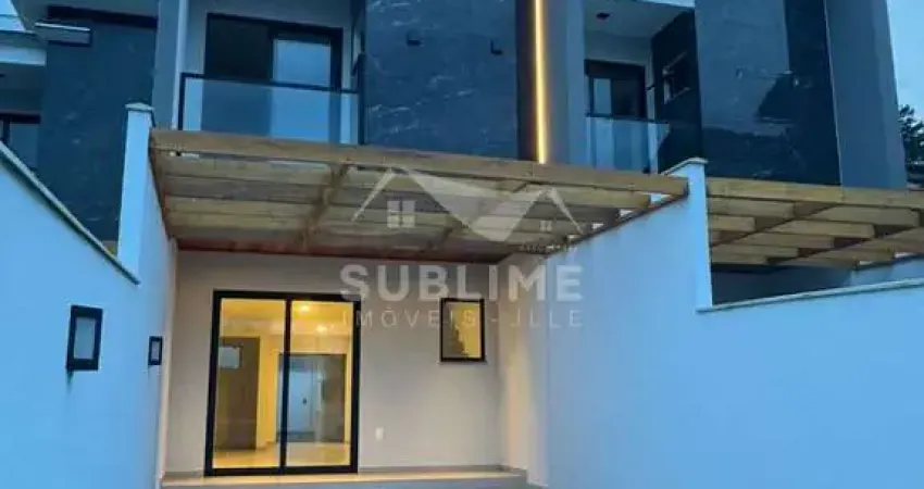 Casa com 3 quartos à venda no São Marcos, Joinville 
