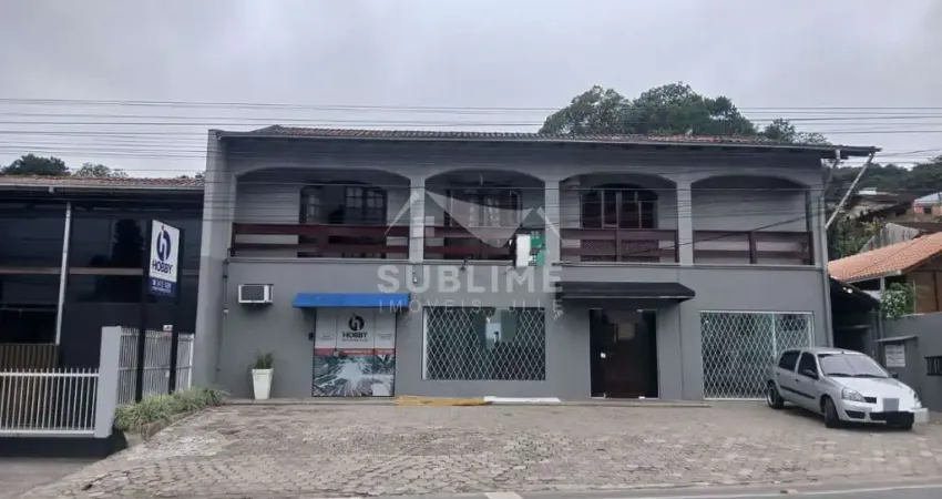 Casa com 4 quartos à venda no Iririú, Joinville