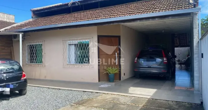 Casa com 2 quartos à venda no Morro do Meio, Joinville