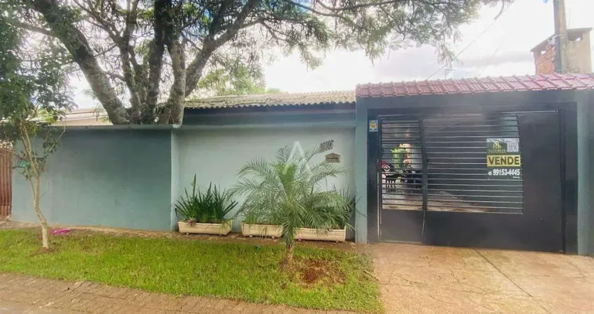 Casa Residencial com1 suíte e 2 quartos à venda no Bairro Brazmadeira, em Cascavel - Pr., por R$ 490.000,00