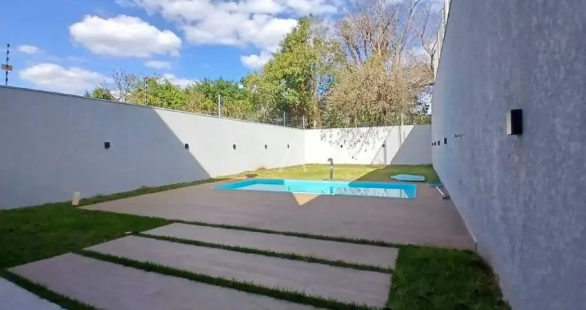 Casa Residencial 3 SUÍTES à venda no Bairro TOCANTINS em TOLEDO por R$ 1.420.000,00