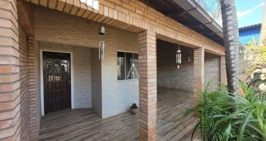Casa Residencial 3 quartos à venda no Bairro JARDIM GISELA em TOLEDO por R$ 650.000,00