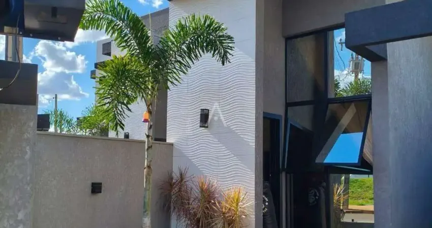 Belíssima Casa Residencial à Venda em Jardim Pancera, Toledo