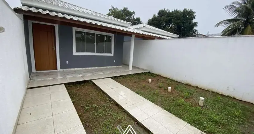 Casa com 2 dormitórios à venda, 78m² por R$ 370.000 - São José do Imbassaí - Mar