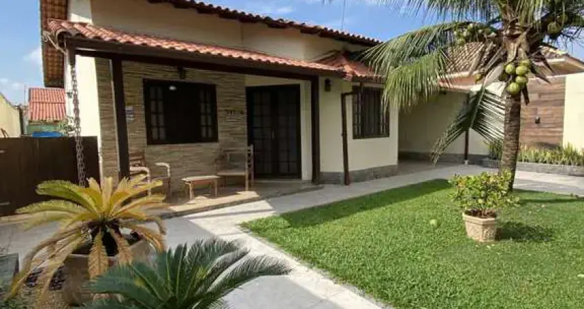 Casa com 3 dormitórios à venda, 360m² por R$ 690.000 - Jardim Atlântico Oeste (I