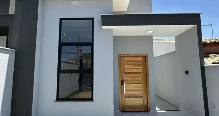 Casa com 3 dormitórios à venda, 240m² por R$ 580.000 - Barroco (Itaipuaçu) - Mar