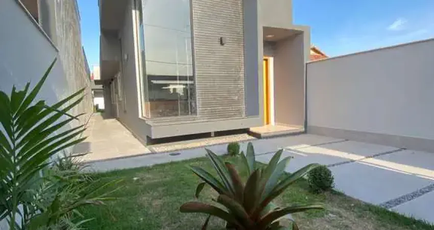 Casa com 3 dormitórios à venda, 240m² por R$ 640.000 - Jardim Atlântico Leste (I