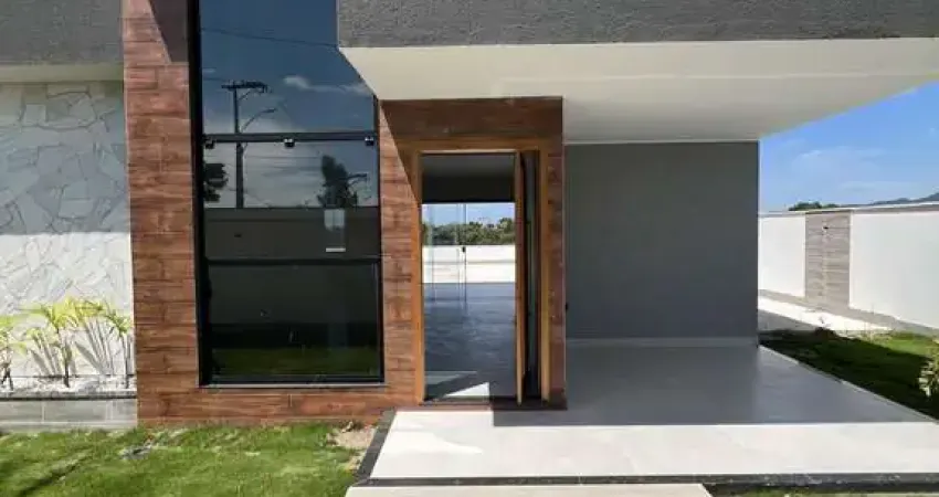 Casa com 3 dormitórios à venda, 450m² por R$ 790.000 - Cajueiros (Itaipuaçu) - M