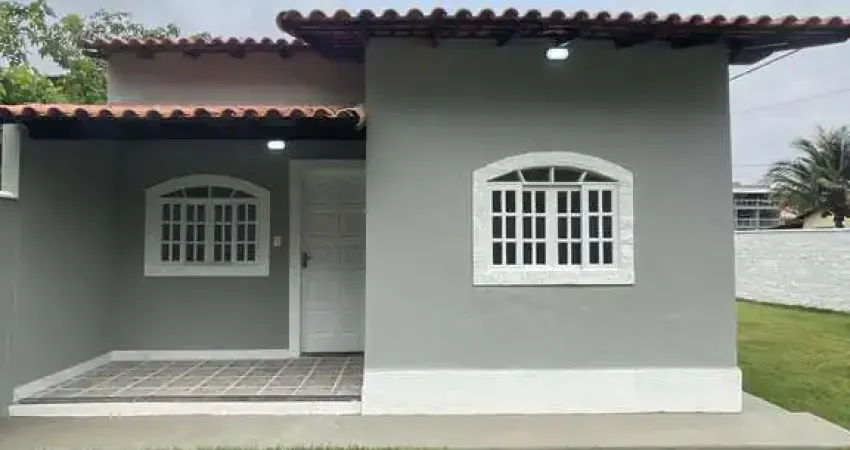 Casa com 2 dormitórios à venda, 240m² por R$ 300.000 - Chácaras de Inoã - Maricá
