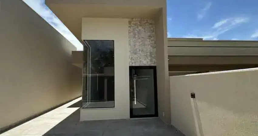 Casa com 3 dormitórios à venda, 240m² por R$ 720.000 - Praia de Itaipuaçu - Mari