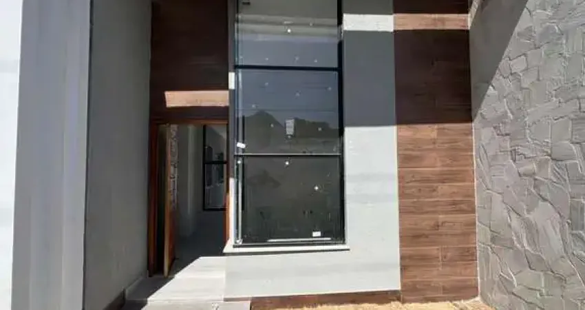 Casa com 3 dormitórios à venda, 225m² por R$ 720.000 - Praia de Itaipuaçu - Mari