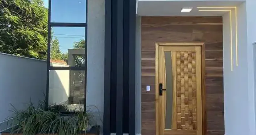 Casa com 3 dormitórios à venda, 240m² por R$ 684.000 - Praia de Itaipuaçu - Mari
