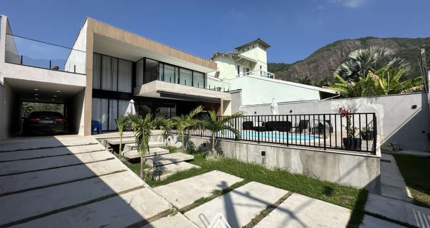 Casa de alto padrão com 2 dormitórios à venda, 525m² por R$1.750.000 - Cond. Ser