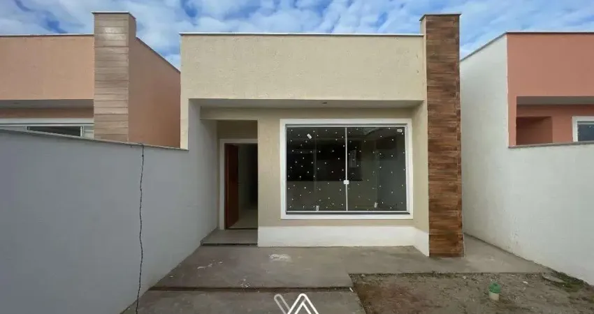 Casa à venda por R$ 390.000 - Jardim Atlântico Leste (Itaipuaçu) - Maricá/RJ