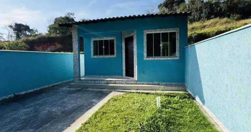 Casa com 2 dormitórios à venda, 240m² por R$350.000 - Condado - Maricá/RJ