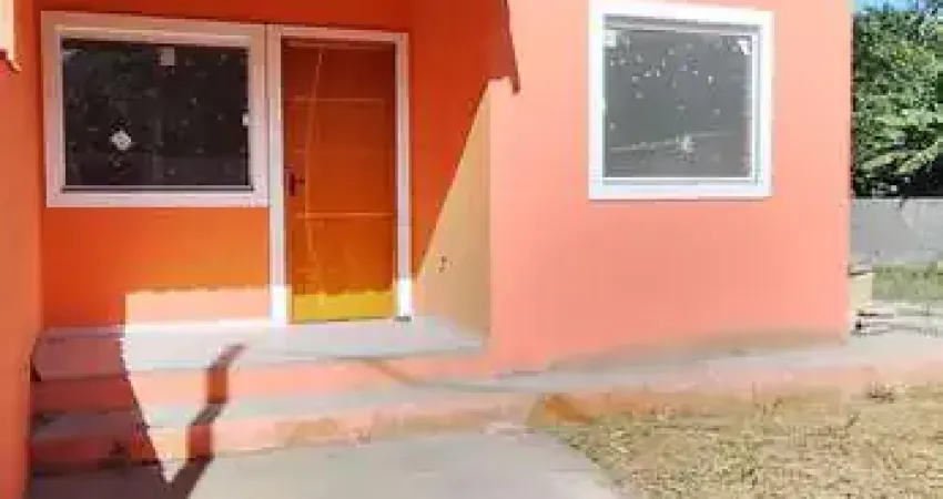 Casa com 2 dormitórios à venda, 230m² por R$ 250.000 - Loteamento Vale da Figuei