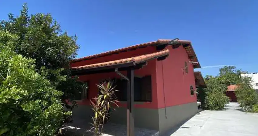 Casa com 2 dormitórios à venda, 179m² por R$ 650.000 - Jardim Atlântico Oeste (I