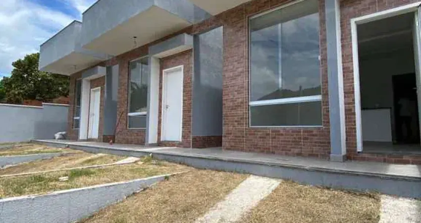 Casa com 2 dormitórios à venda, 75m² por R$350.000 - São José do Imbassaí - Mari