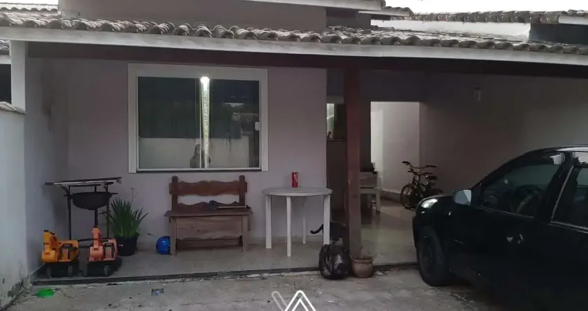 Casa 2 dormitórios à venda, 340m² por r$350.000 - ubatiba - maricá/rj