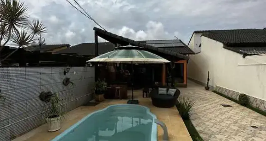 Casa com 2 quartos por r$ 670.000 - barroco (itaipuaçu) - maricá/rj