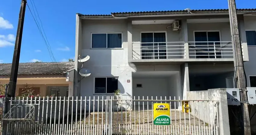 Casa com 3 quartos para alugar na Rua das Flores, 148, Alvorada, Pato Branco