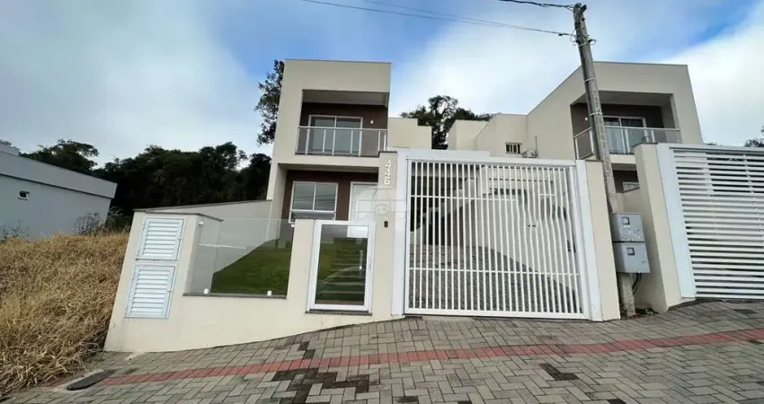 Casa com 3 quartos para alugar na RUA REGINA CAGNINI PELOSO, 446, São Francisco, Pato Branco