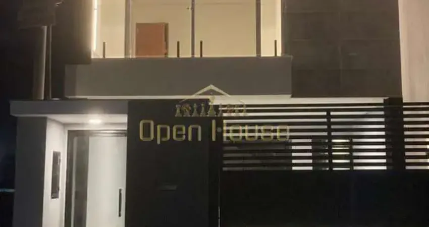 Ótima oportunidade ! Linda Casa no Bougainville. Ampla e aconchegante, contendo 3 quartos, 1 suíte