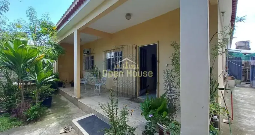 Casa dos Sonhos à Venda em Califórnia da Barra, Barra do Piraí - Conforto Quietude!