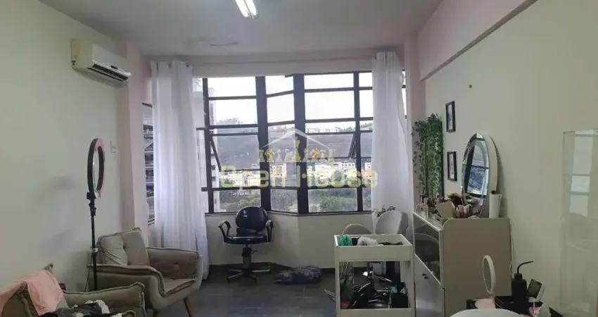 Sala Comercial Perfeita no Centro de Barra Mansa, RJ